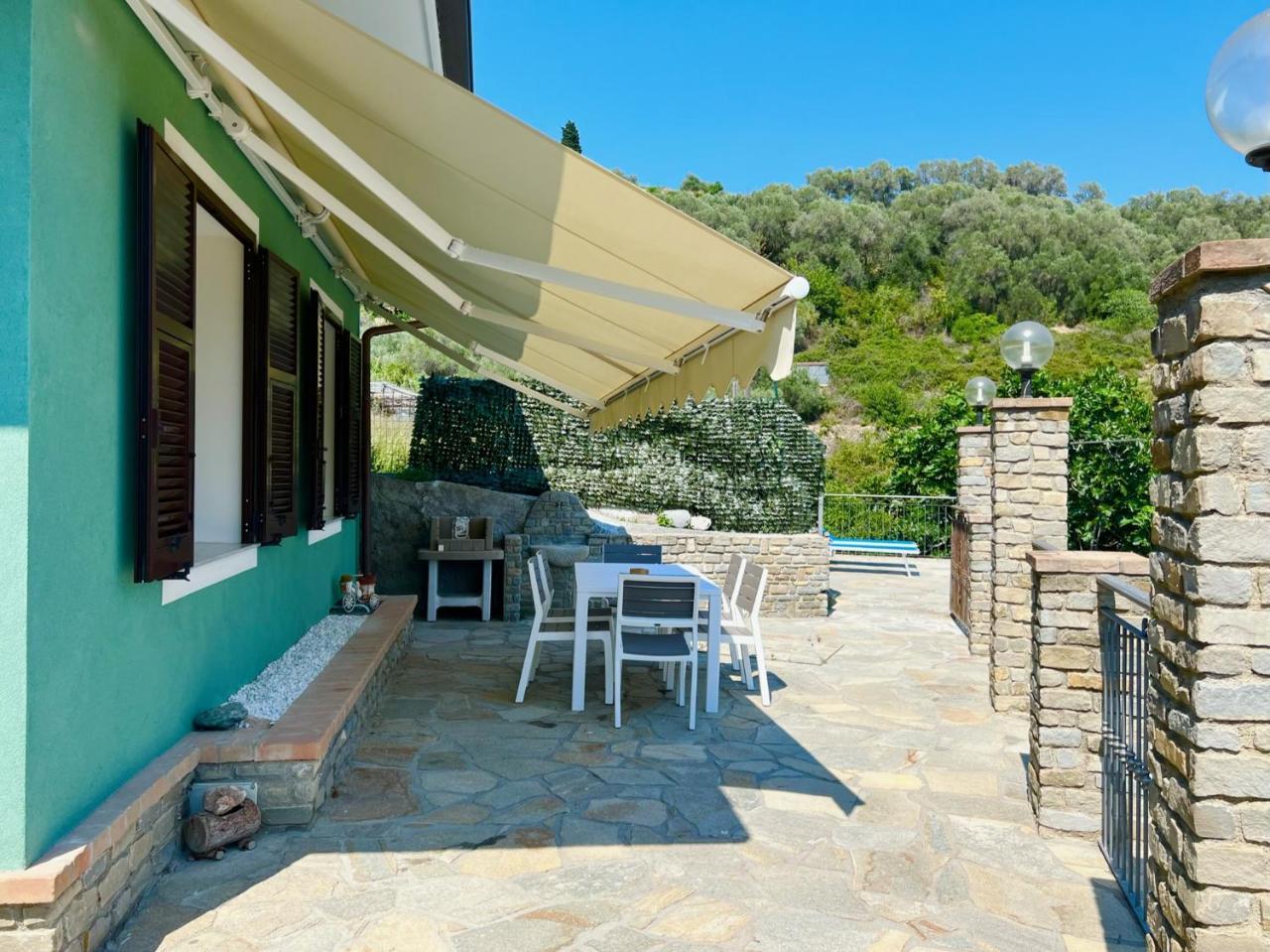 La Casa del Fico — 4-Star Luxury Hotel in Pompeiana, Italy