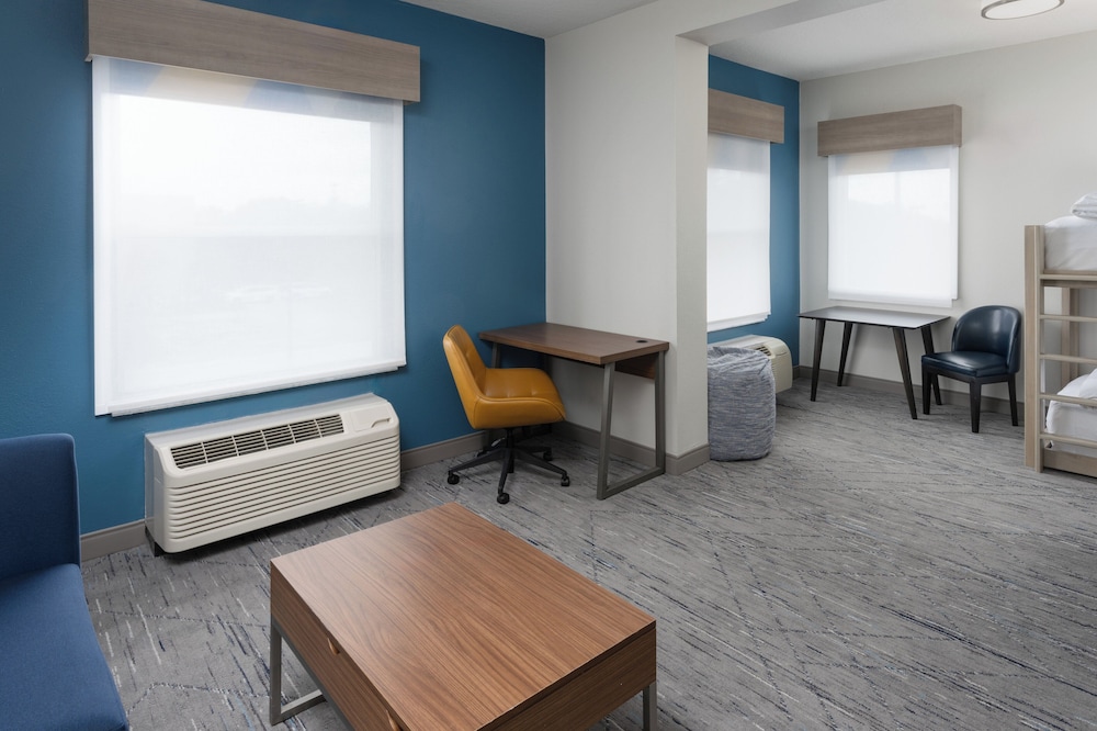 Holiday Inn Express Orlando International Airport by IHG - photo 11