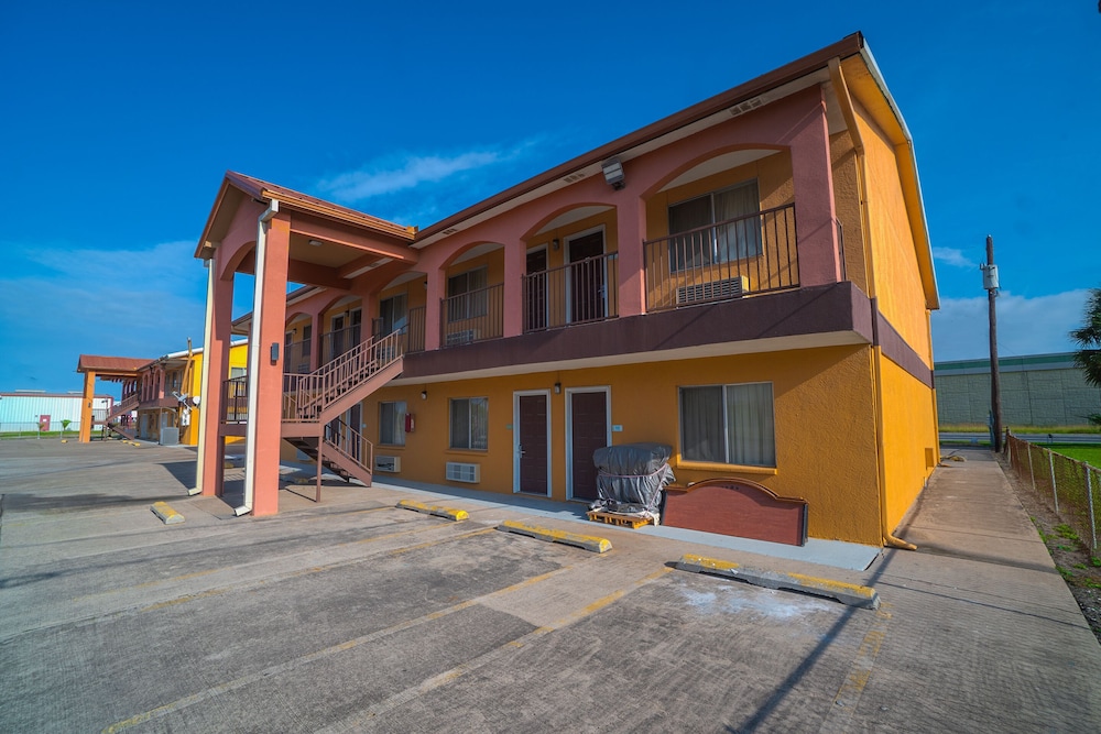 Texas Inn San Benito near Harlingen - photo 62