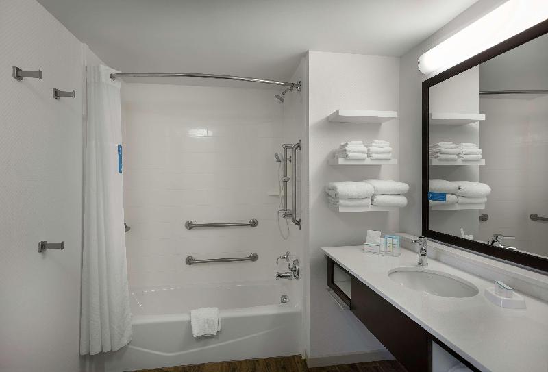 Hampton Inn & Suites Fort Mill - photo 20