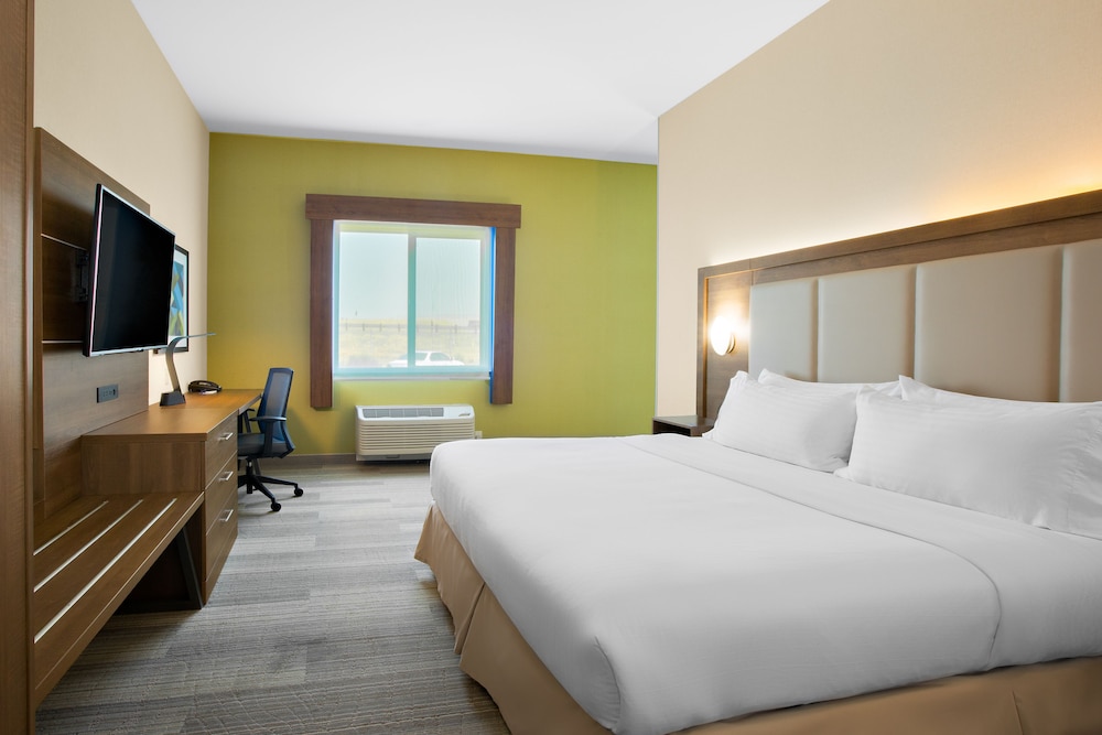 Holiday Inn Express & Suites Ontario - photo 14