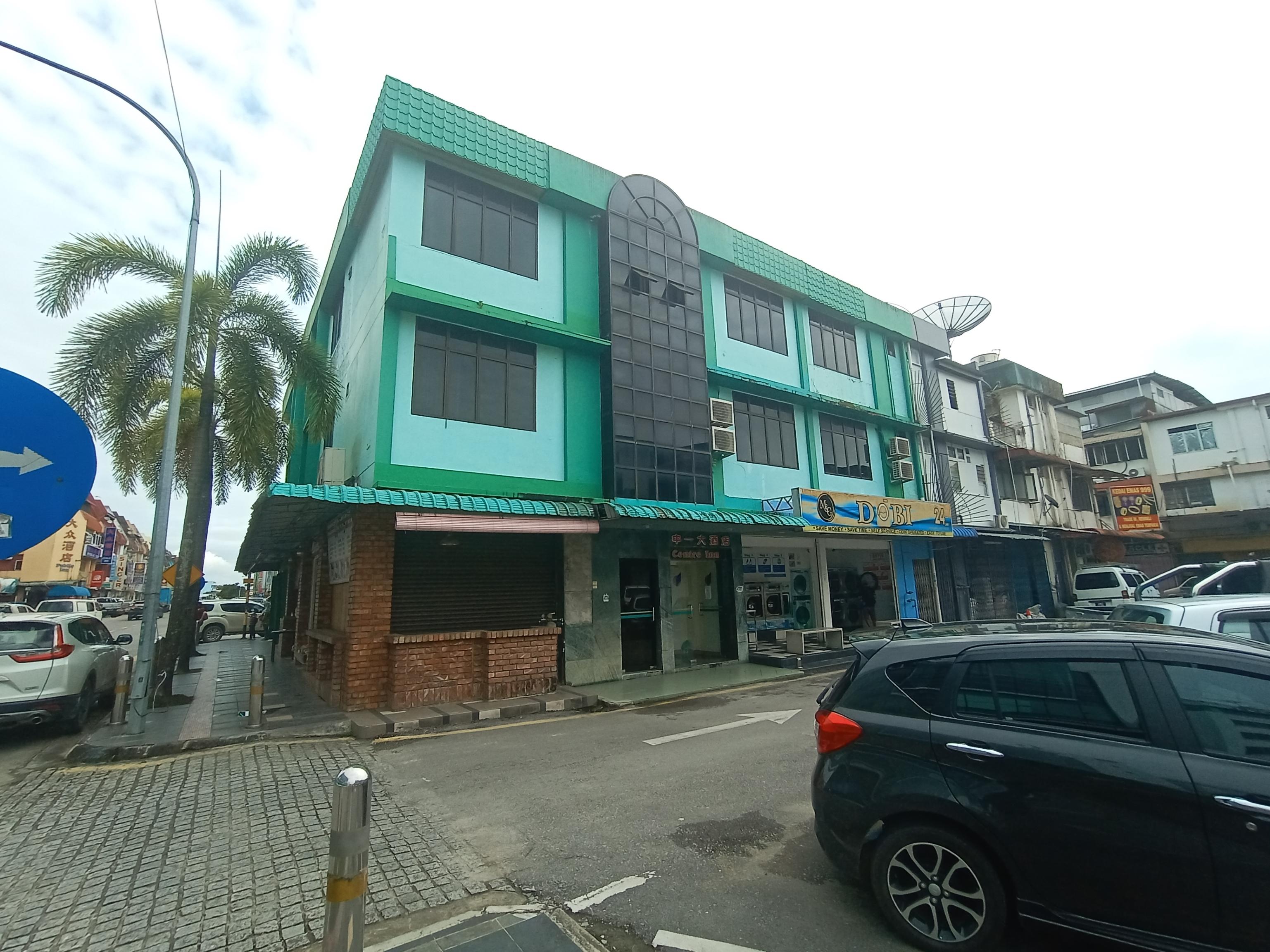 Oyo 90171 Centre Inn — Kuching — photo 5