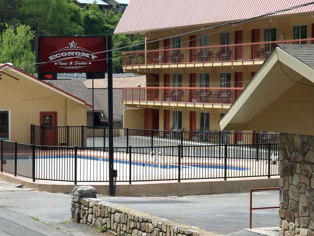 Economy Inn & Suites Gatlinburg - photo 37