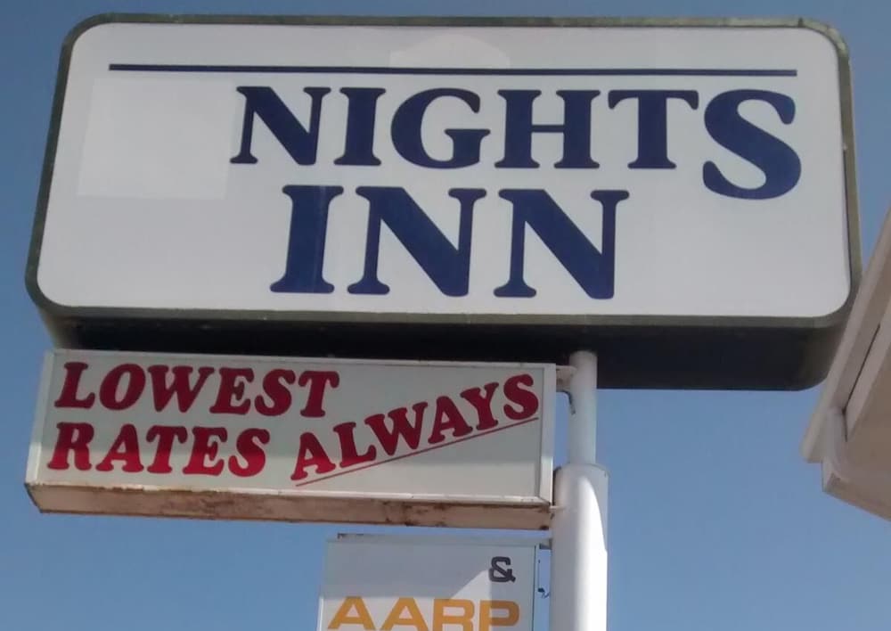 Nights Inn - photo 14