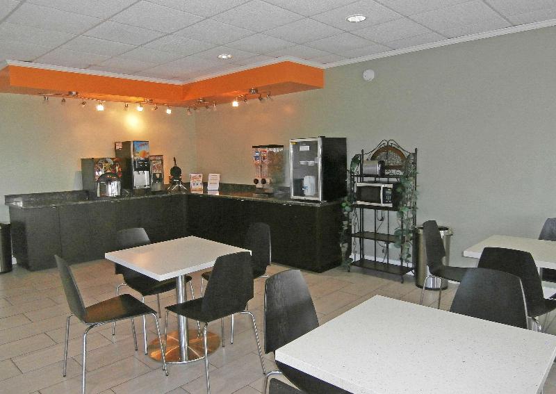 Americas Best Value Inn Newnan - photo 24