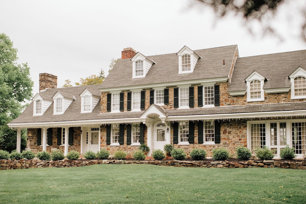 Chimney Hill Farm Estate - featured photo