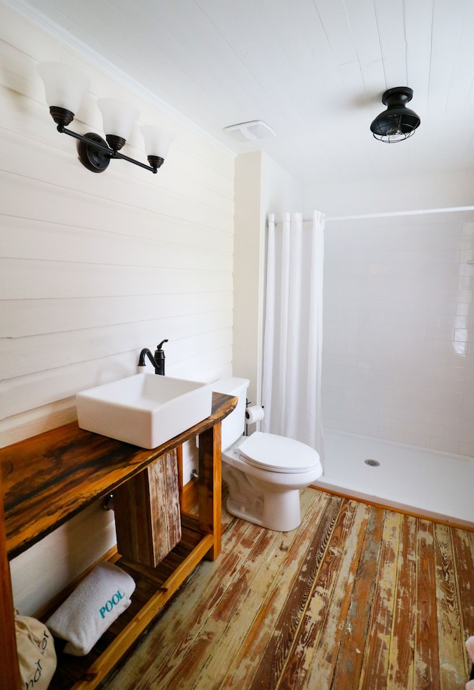 Sweetwater Branch Inn - photo 162