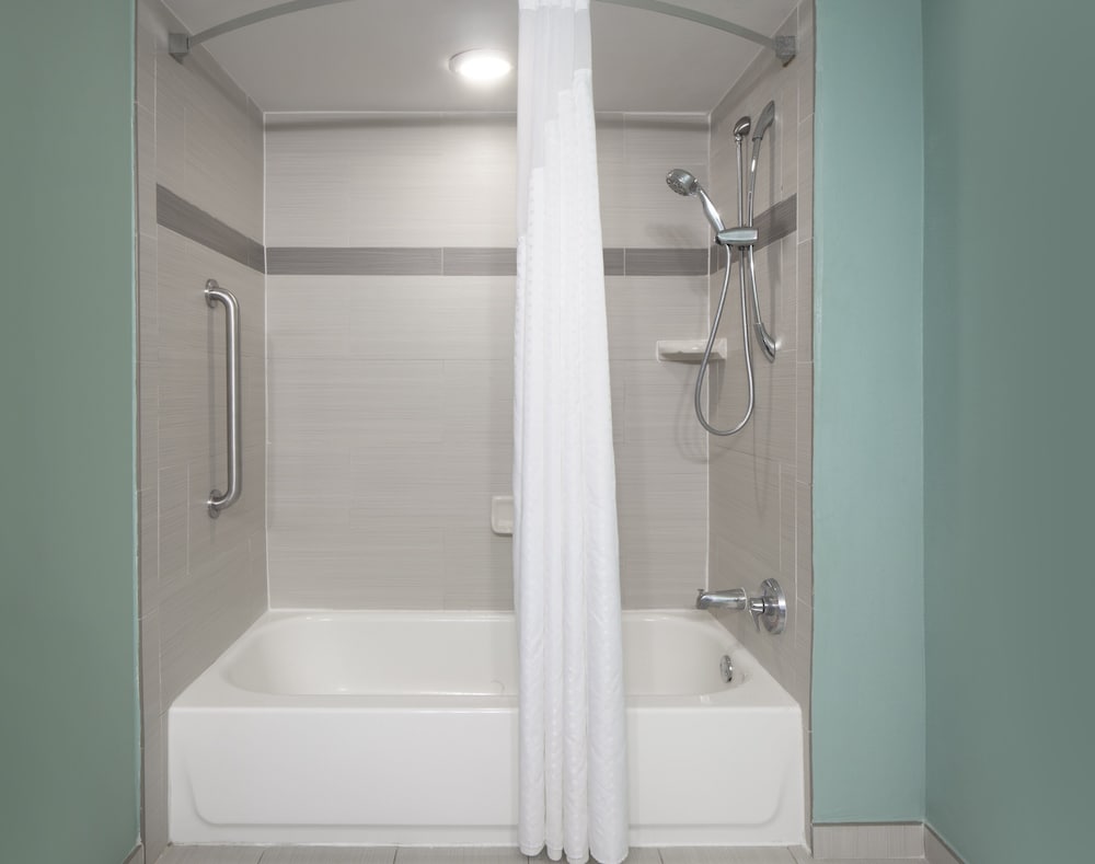 Holiday Inn Corpus Christi Arpt & Conf Ctr by IHG - photo 17