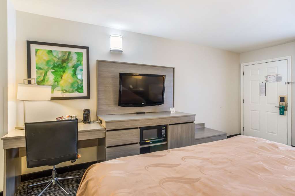 Quality Inn Gallatin Nashville Metro - photo 22