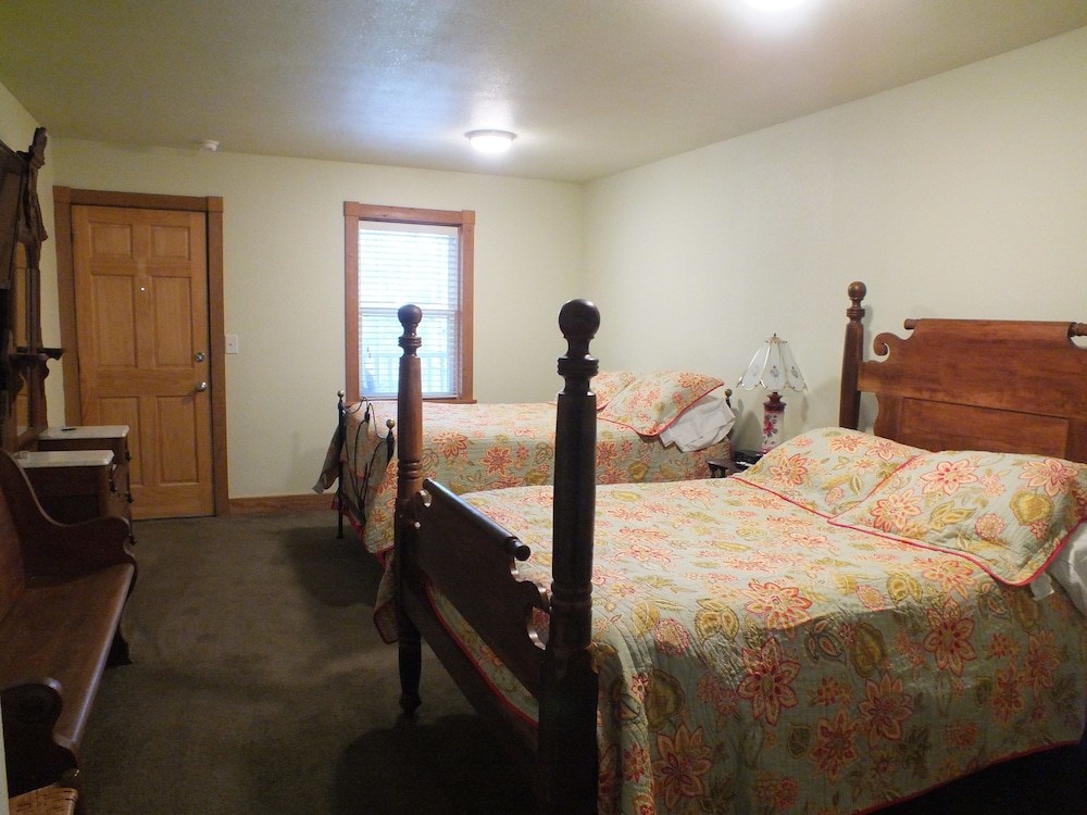 Scarborough Inn - photo 8