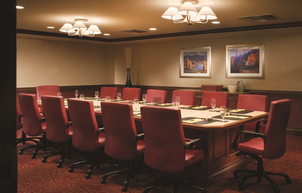 DoubleTree by Hilton Cincinnati Airport - photo 17