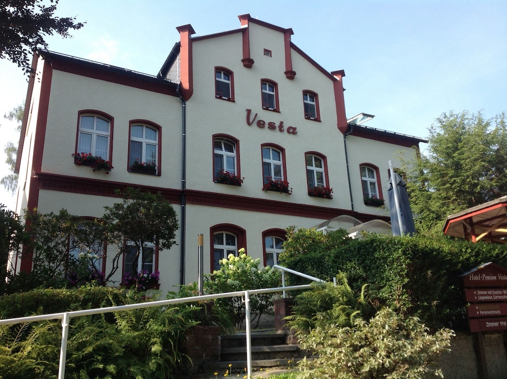 Hotel Vesta — Bad Elster