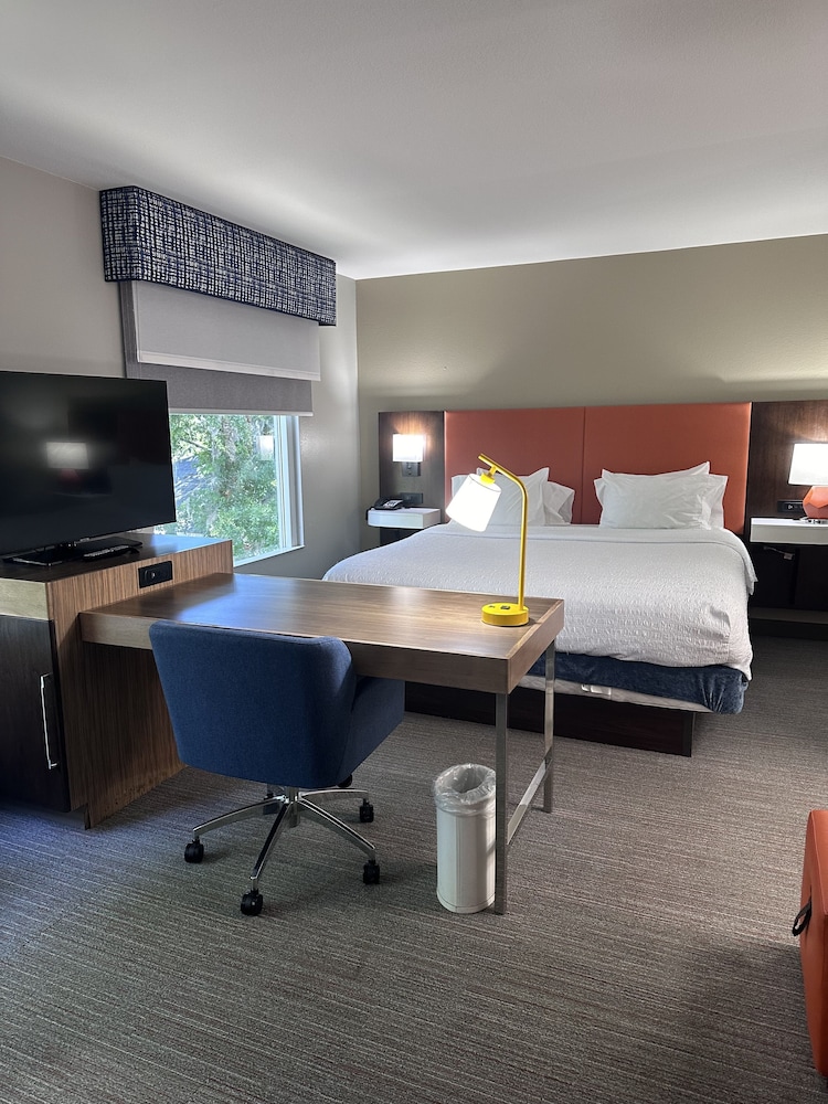 Hampton Inn & Suites Tallahassee I 10 Thomasville Road - photo 7