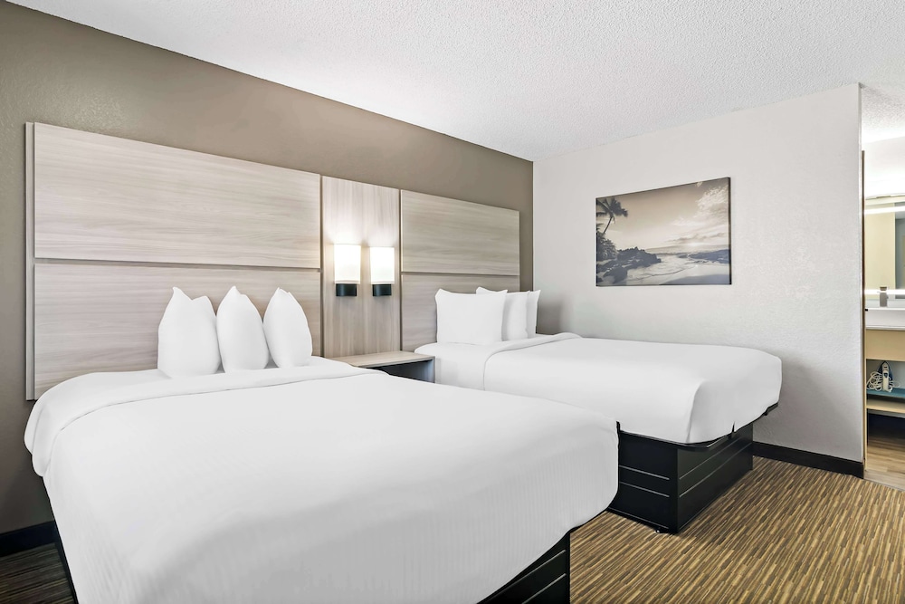 Best Western The Oasis at Joplin - photo 18