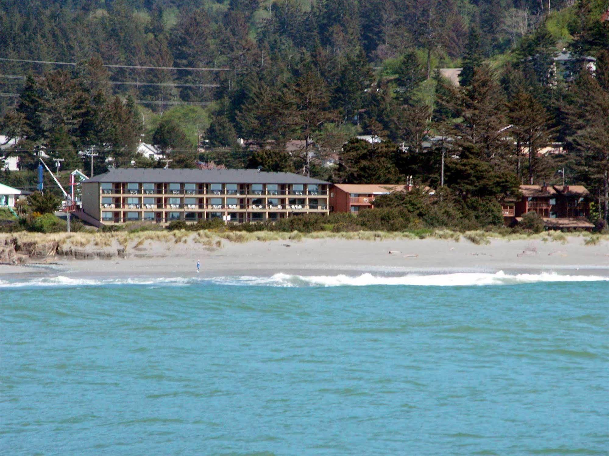 Gold Beach Inn - photo 2