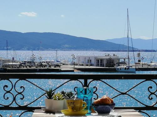 Aegina Port Apt 3 — 4-Star Luxury Hotel in Aegina, Greece