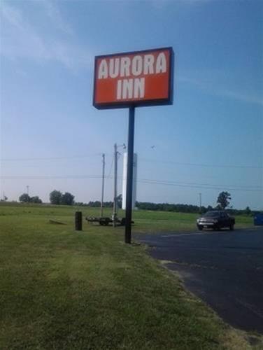 Aurora Inn Motel - photo 4