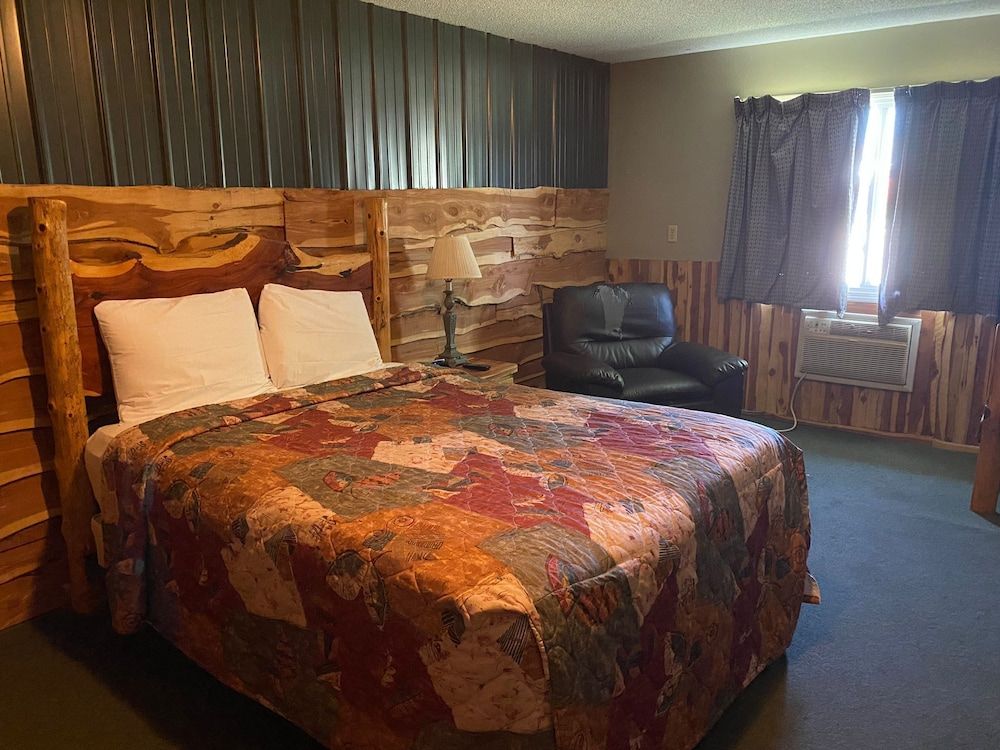 Celebrity Inn Clarinda - photo 7