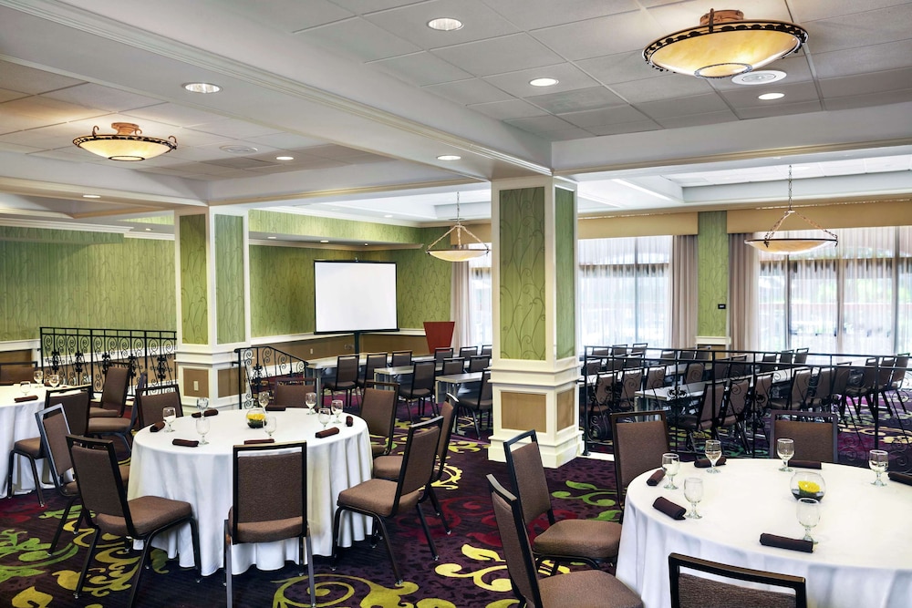 DoubleTree by Hilton Sonoma Wine Country - photo 65
