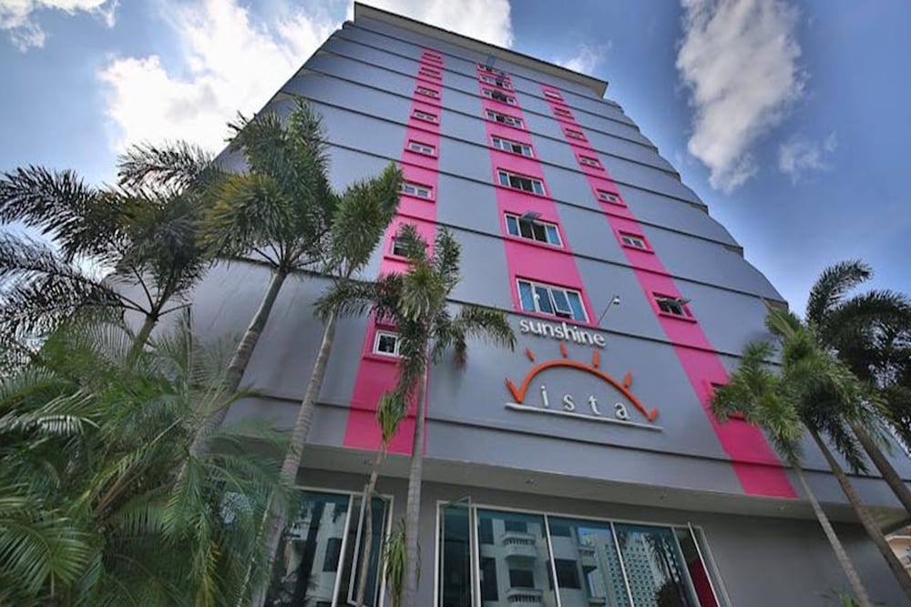 Sunshine Vista - last minute hotel in Pattaya