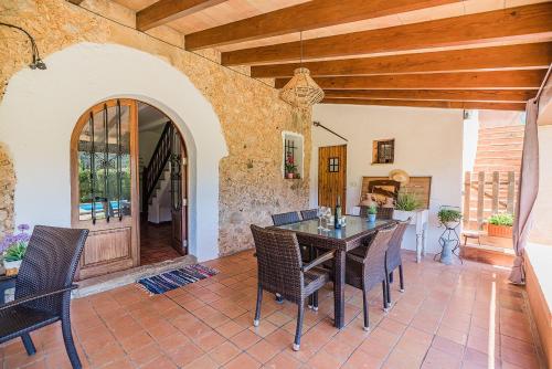 Can De L'ausina - carbon neutral hotel in Pollenca