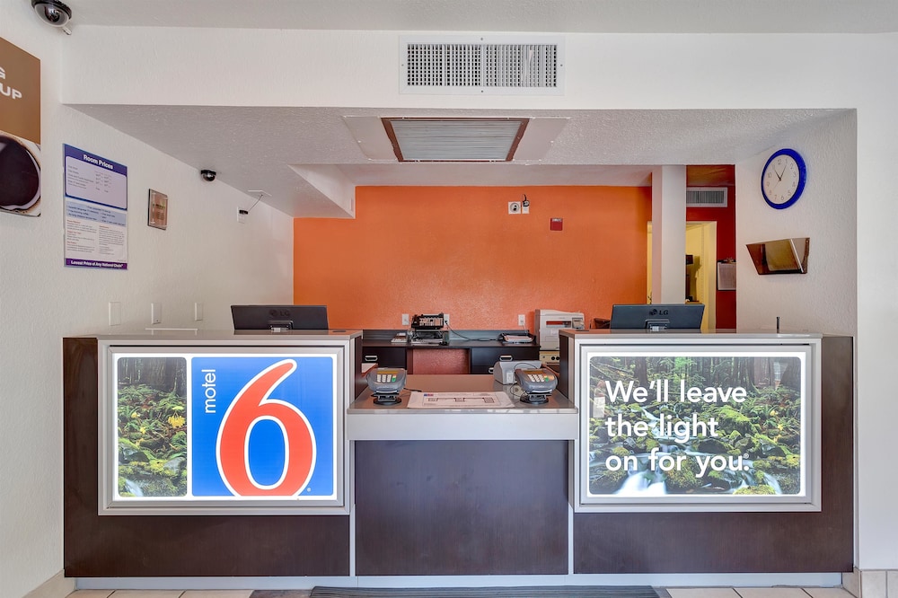 Super 8 by Wyndham Santa Rosa North - photo 18