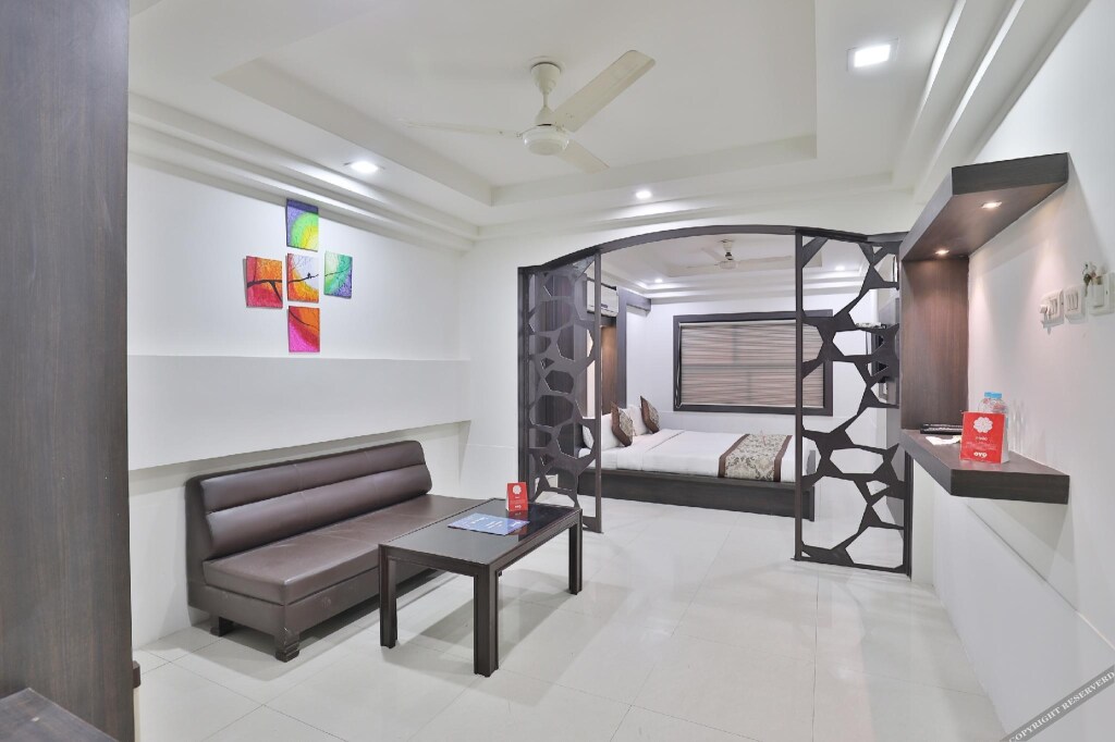 Hotel Nova Cross Road in Rajkot, India