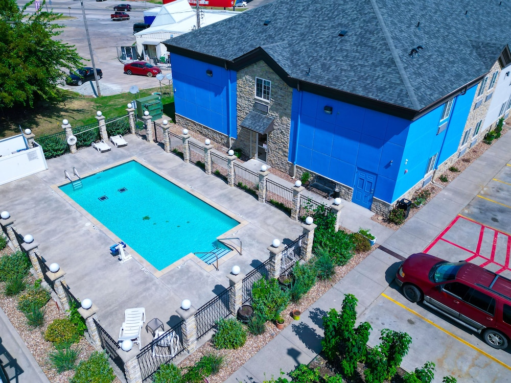 American Inn Madill - photo 11