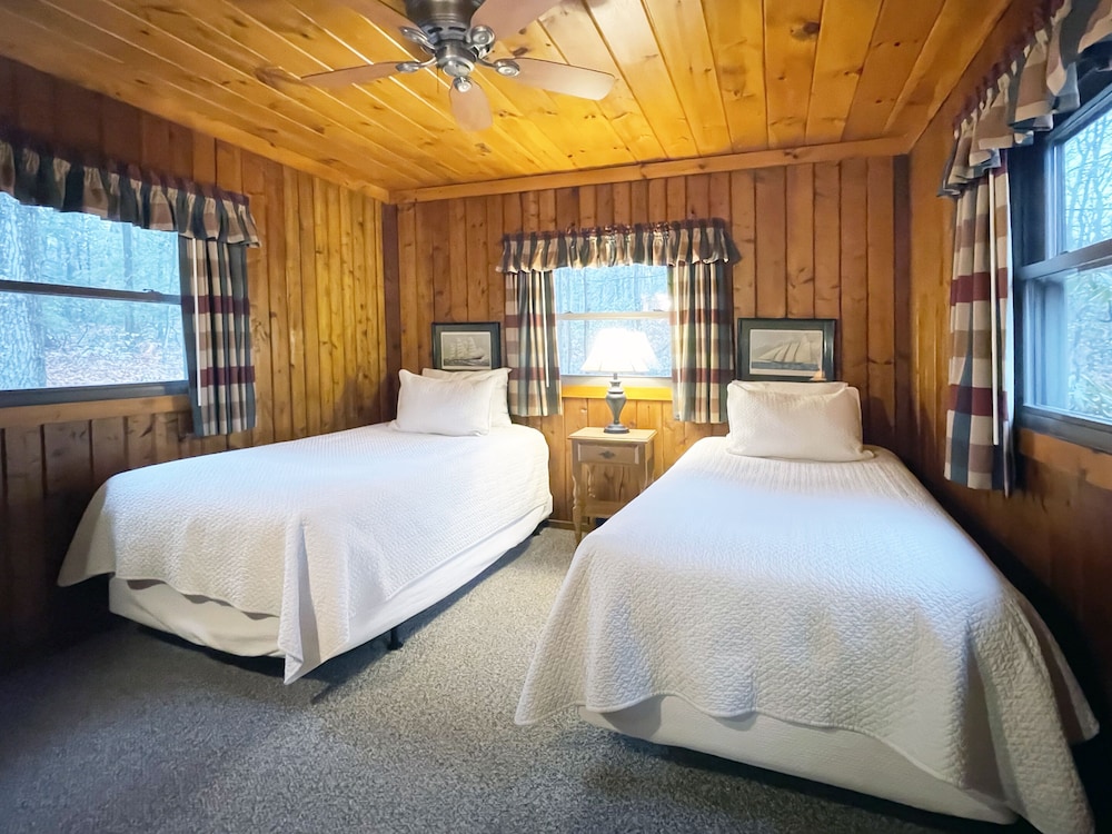 Mountain Springs Lake Resort - photo 21