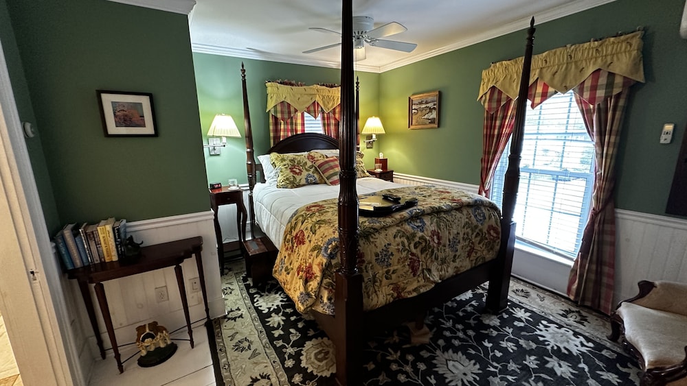 Phineas Swann Inn & Spa - photo 48