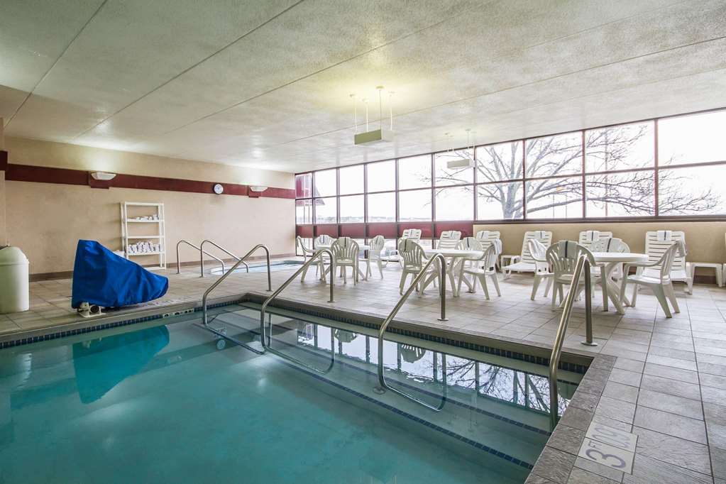 Comfort Inn & Suites Madison Airport - photo 31