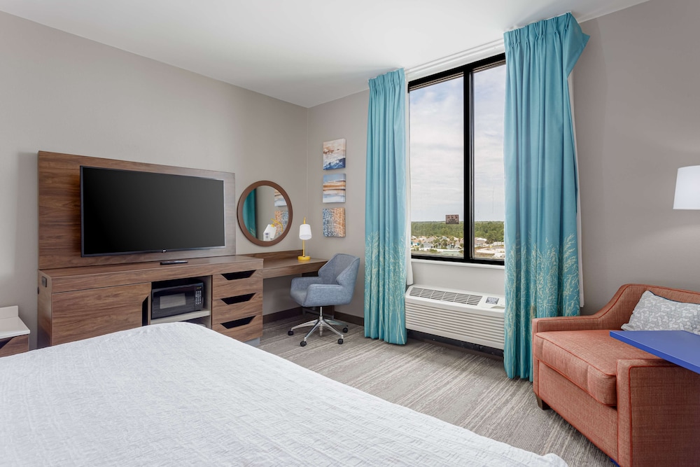 Hampton Inn & Suites Orange Beach Gulf Front - photo 10