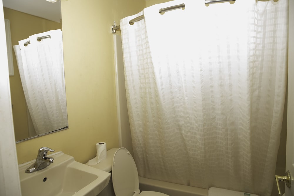 Capri inn and Suites - photo 5
