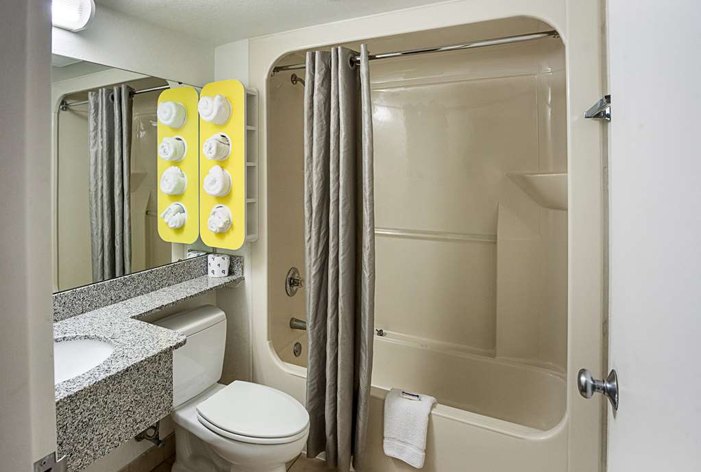 Motel 6 Binghamton NY - photo 21