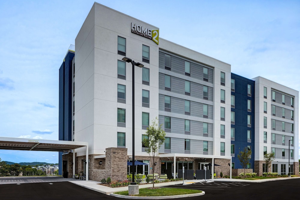 Home2 Suites Downtown Nashville Metrocenter - featured photo