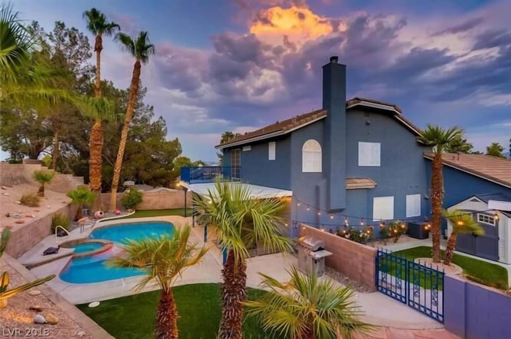 Family Oasis Ranch 3BR Pool Mystic Falls
