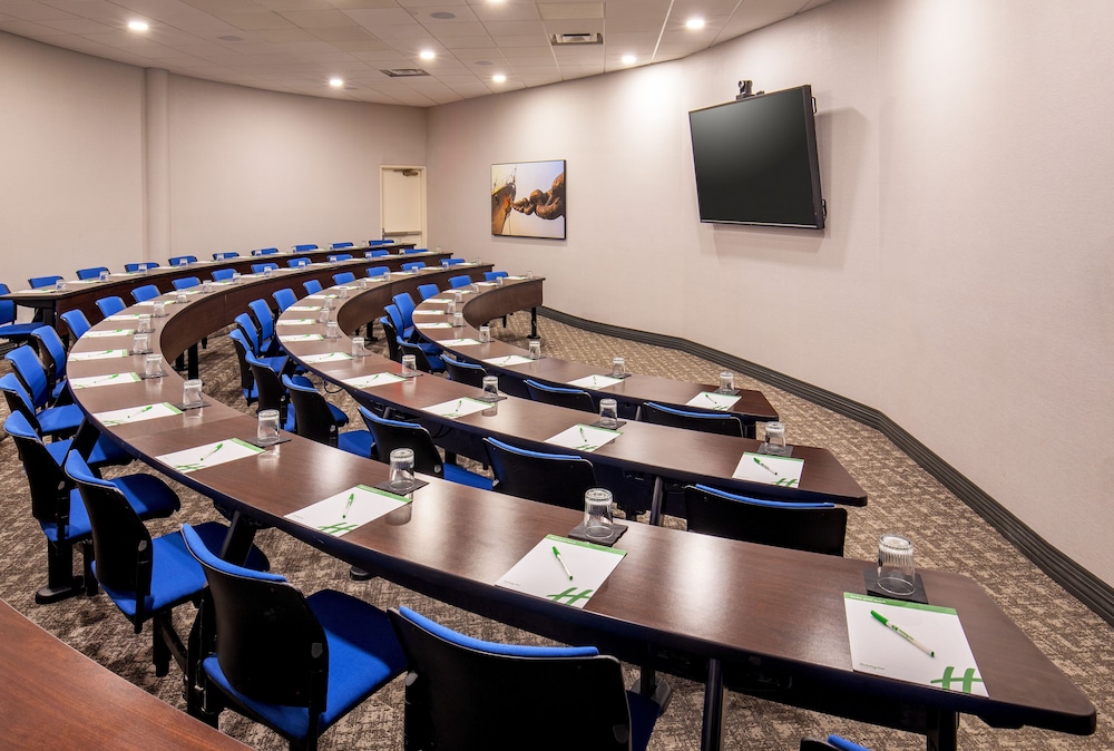 Holiday Inn Newport News Hampton by IHG - photo 29