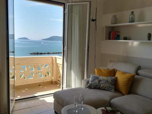 Il faro dei poeti — 4-Star Luxury Hotel in Lerici, Italy