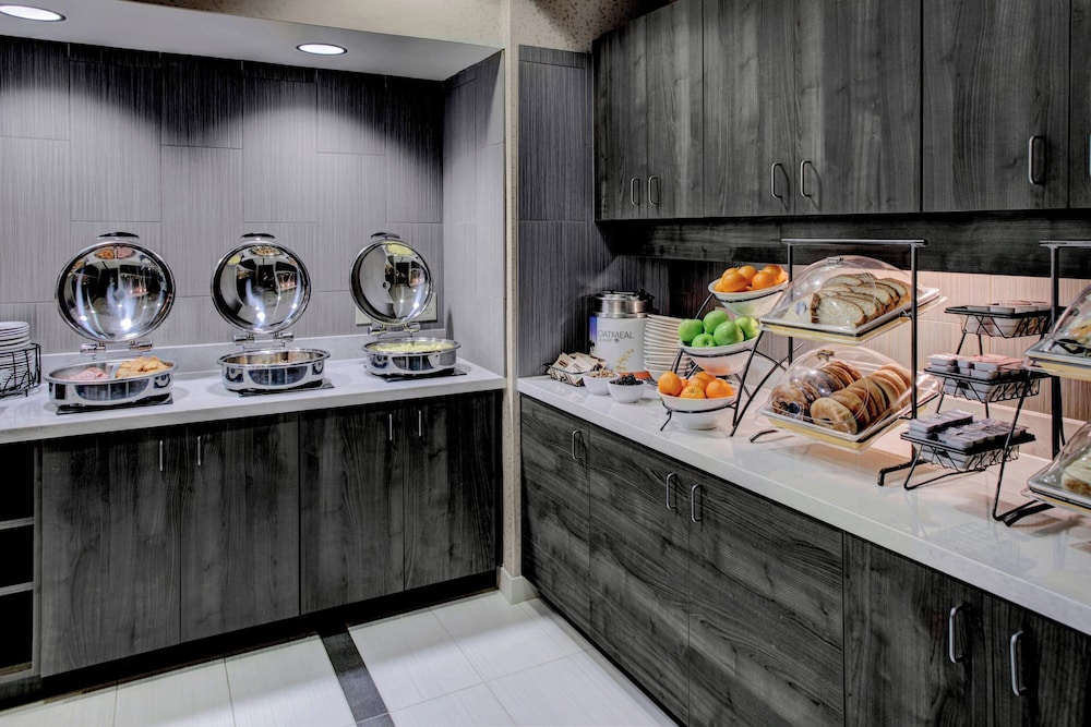 Residence Inn by Marriott Cleveland Beachwood - photo 21