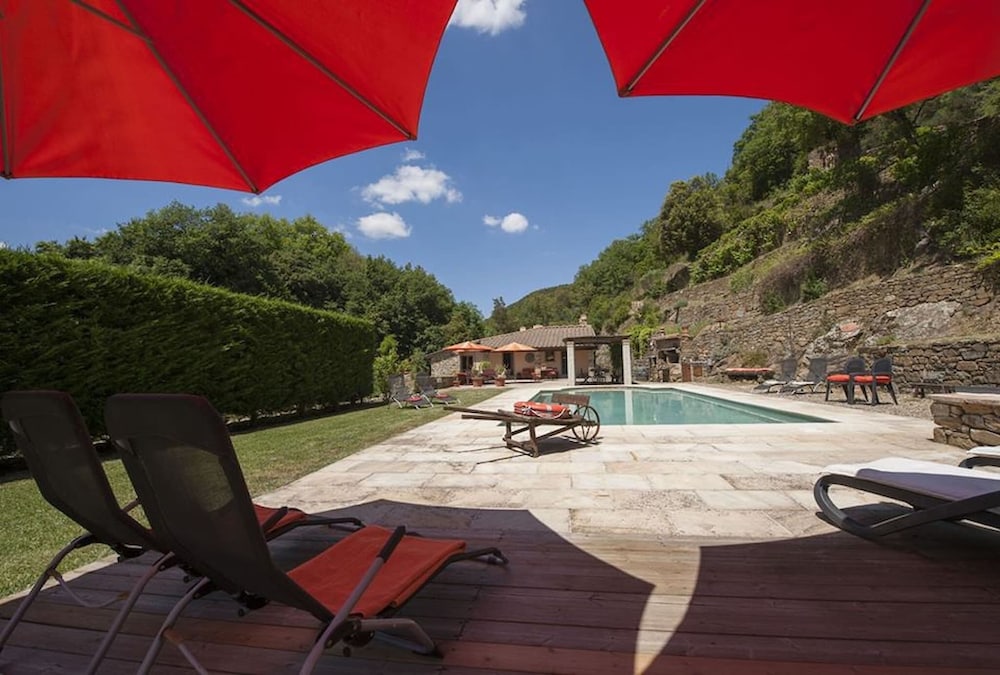 Mulino Cintoia Chianti Toscana Pool Sauna and Jacuzzi Experience in Greve In Chianti, Italy