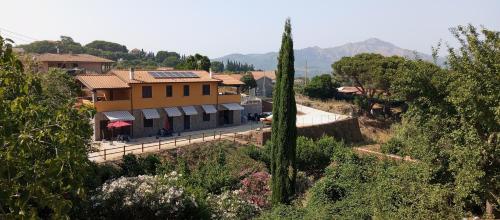 Casale Gabriella Alloggio esclusivo con Patio — 4-Star Luxury Hotel in Capoliveri, Italy