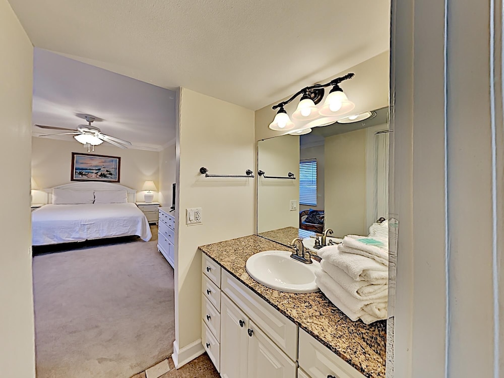 Regency Towers by Southern Vacation Rentals - photo 293