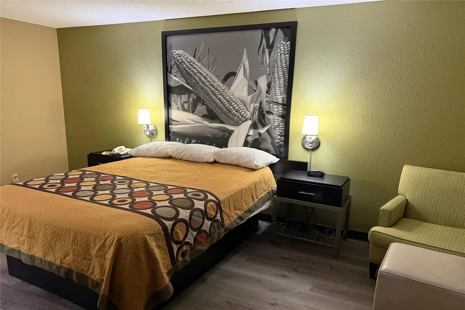 Super 8 by Wyndham Mendota I 39 - photo 14