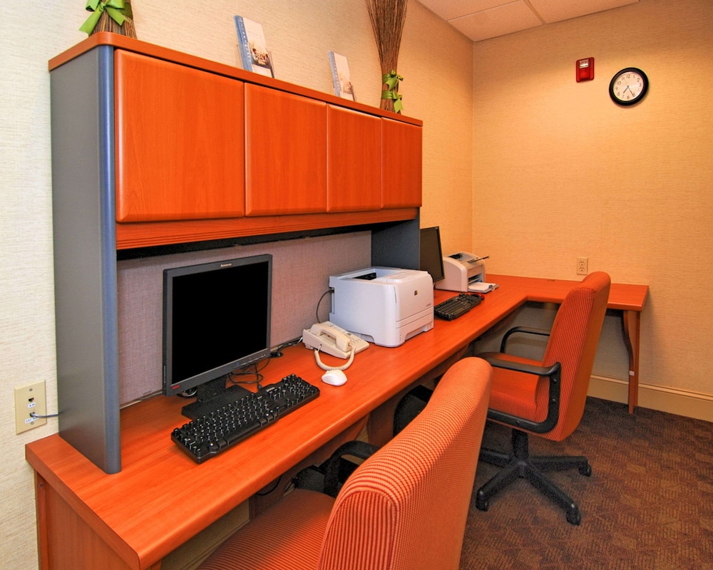Hampton Inn & Suites Mountain View - photo 51