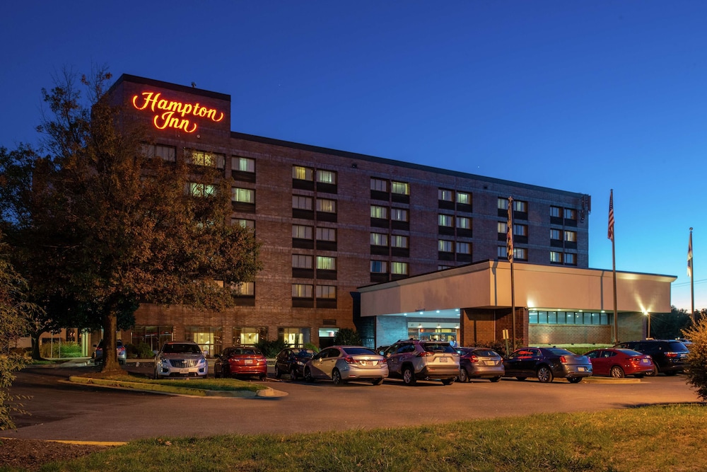 Hampton Inn Frederick - photo 62