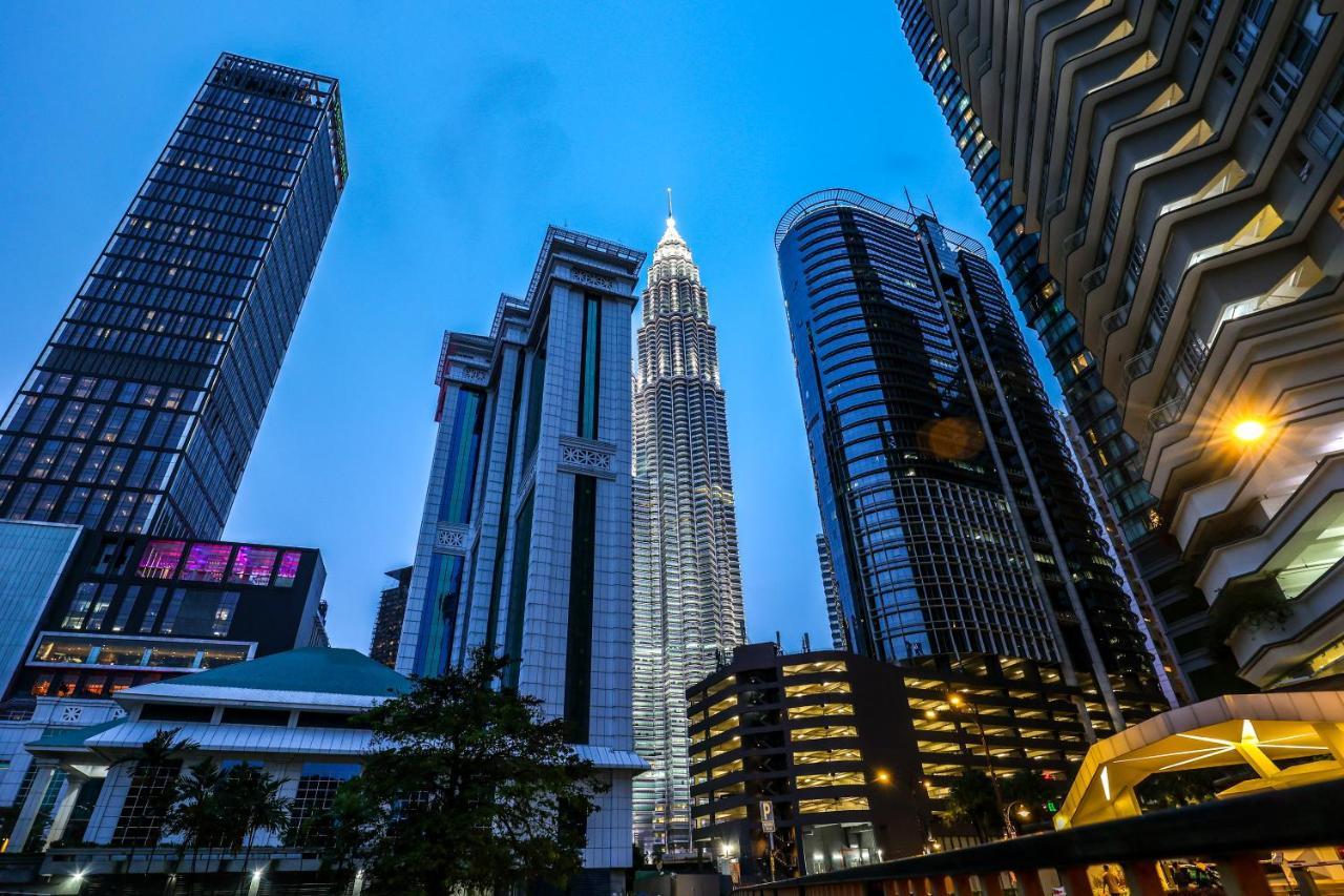 Sky Suites KLCC By Calm Sojourn — 4-Star Luxury Hotel in Kuala Lumpur, Malaysia