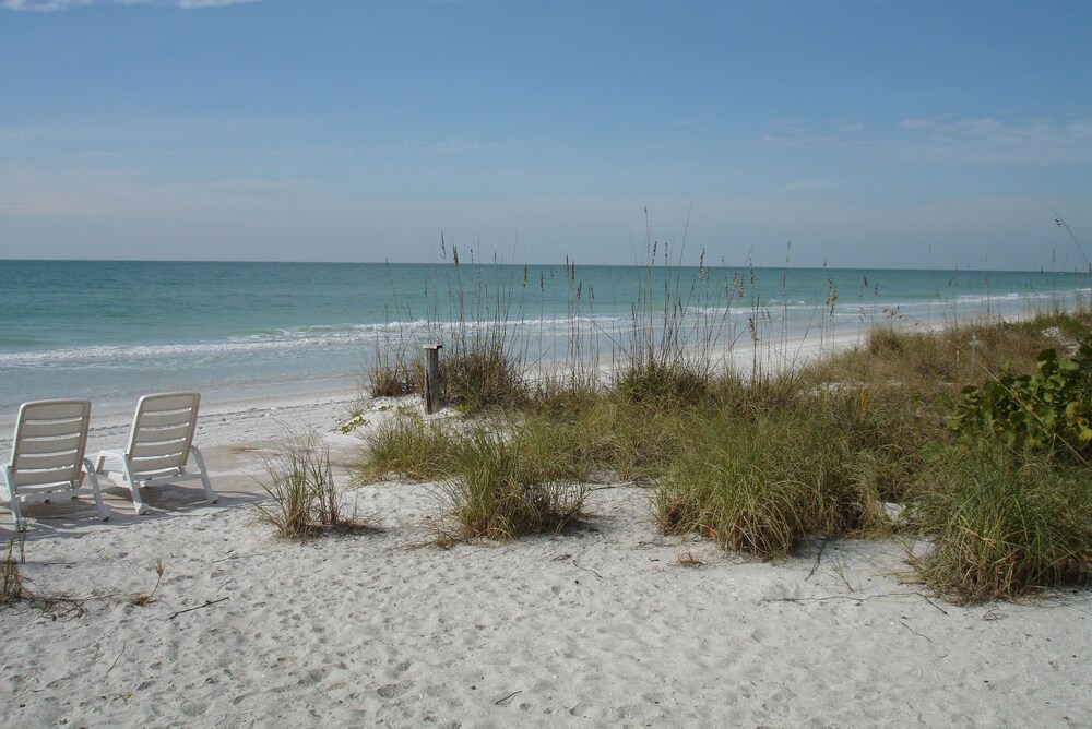 Beach House Resort 5 by RedAwning - photo 22