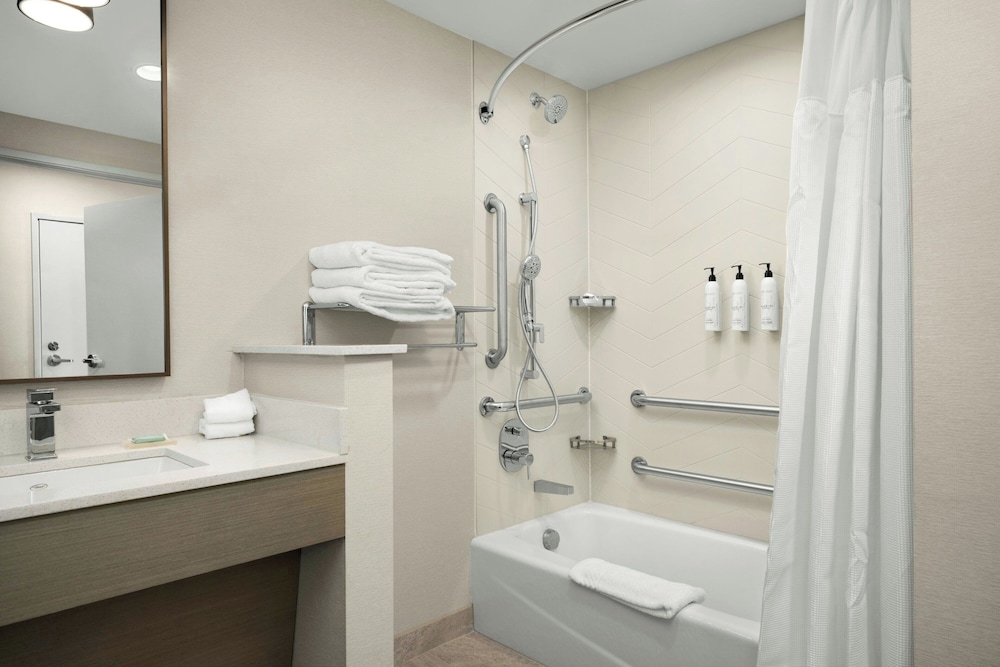 Fairfield by Marriott Inn & Suites Livermore - photo 10