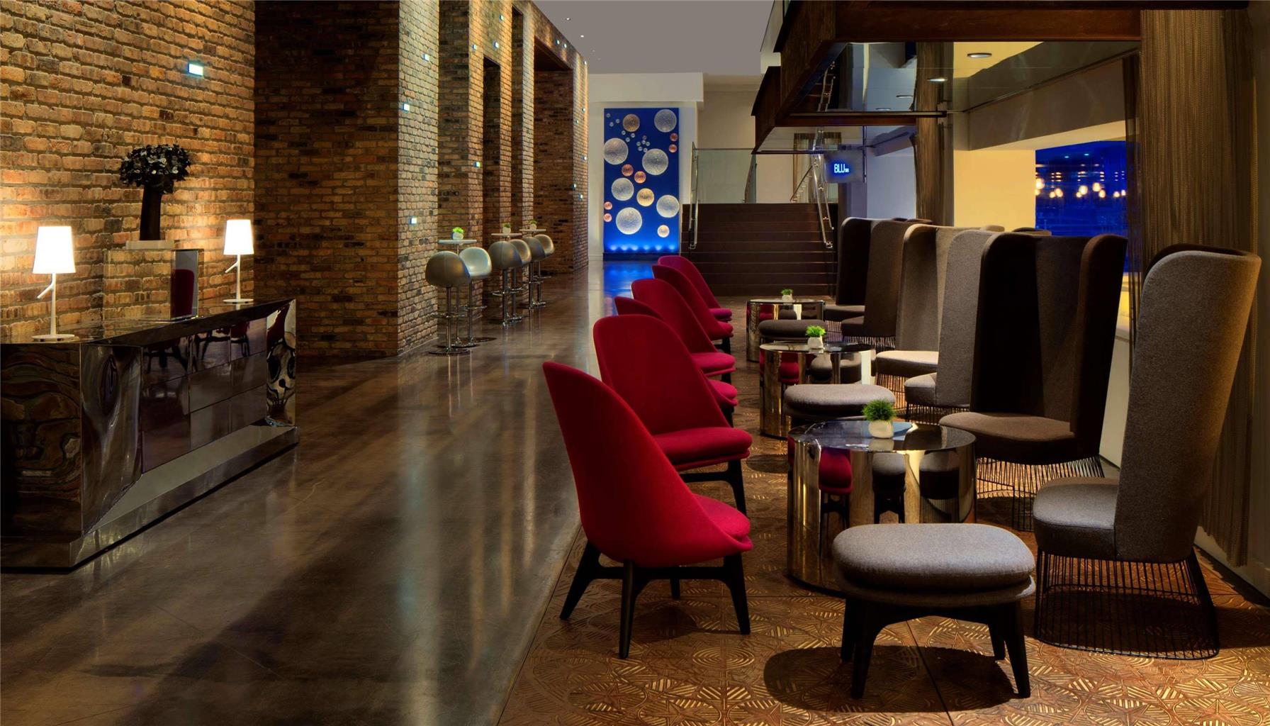 Radisson Blu Aqua Hotel Chicago - photo 4