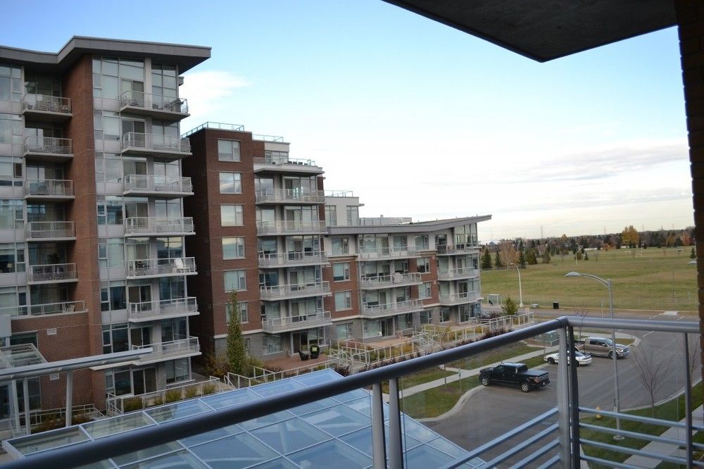 Century Park — Edmonton — photo 4